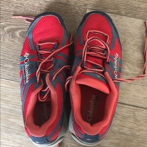Columbia montrail Red and Gray Athletic Shoes size 5.5